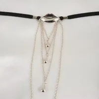 Sylvie Monthulé - G-String Kiss Me Sylvie Monthulé - G-String Kiss Me