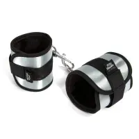 Fifty Shades of Grey – Totally His Handschellen – Weicher Samt Fifty Shades of Grey – Totally His Handschellen – Weicher Samt