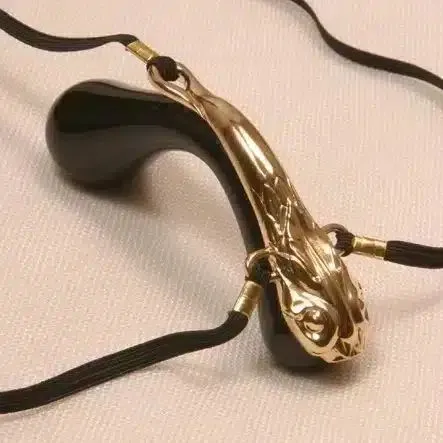 Sylvie Monthulé - Erotischer Schmuck Nektar des Vergnügens | Gold Größe 42 – Bild 2