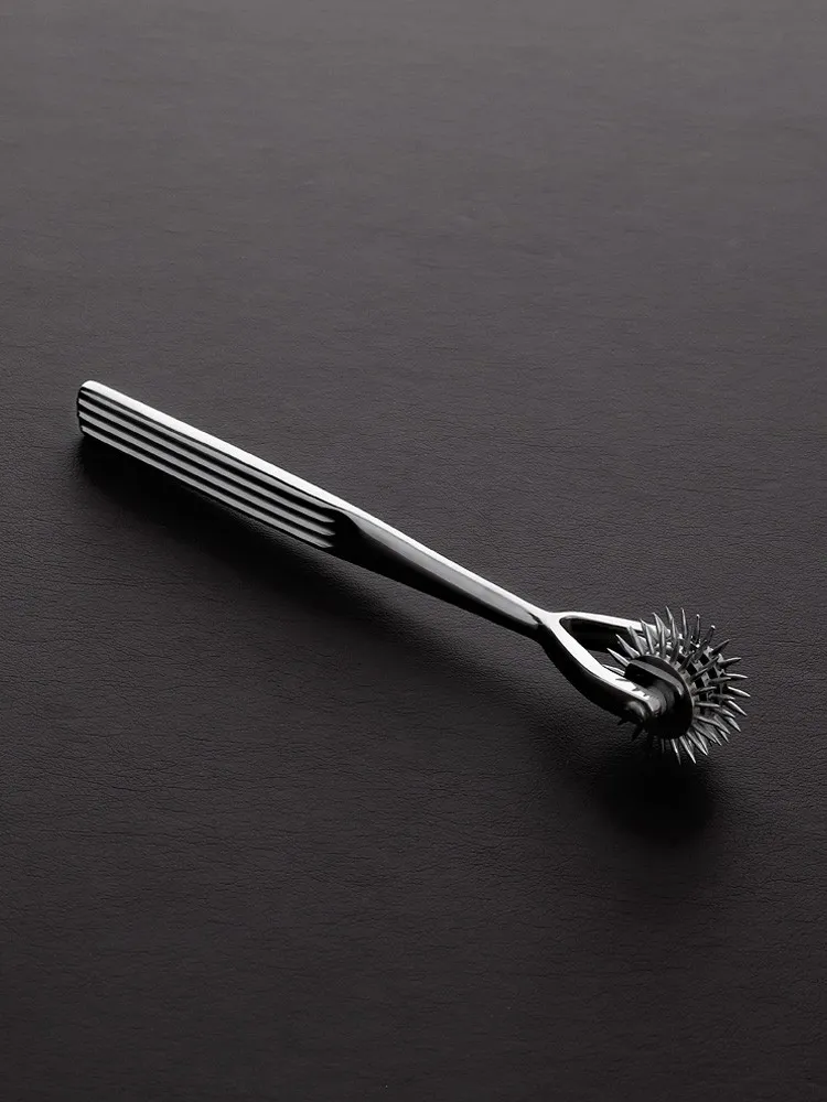 Triune 3-Head Pinwheel: Edelstahl-Nervenrad Triune 3-Head Pinwheel: Edelstahl-Nervenrad