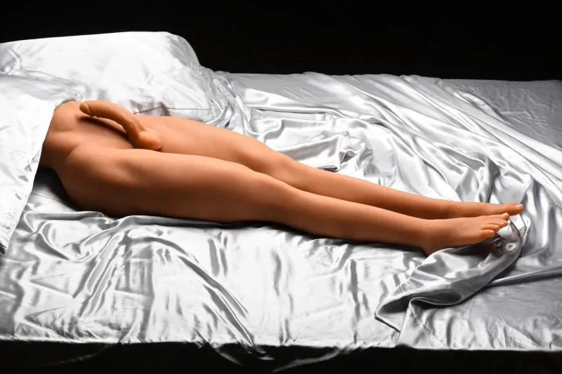 JOCK – Männliche Liebespuppe Mit Stoßdildo – Bild 5