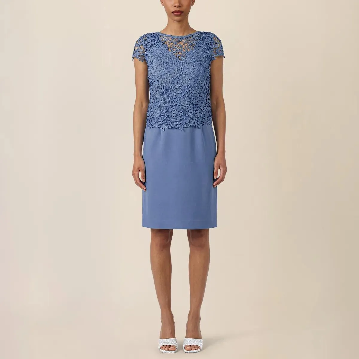 Apart - Etuikleid mit Spitzenjäckchen - Größe 44 - blau – Bild 4