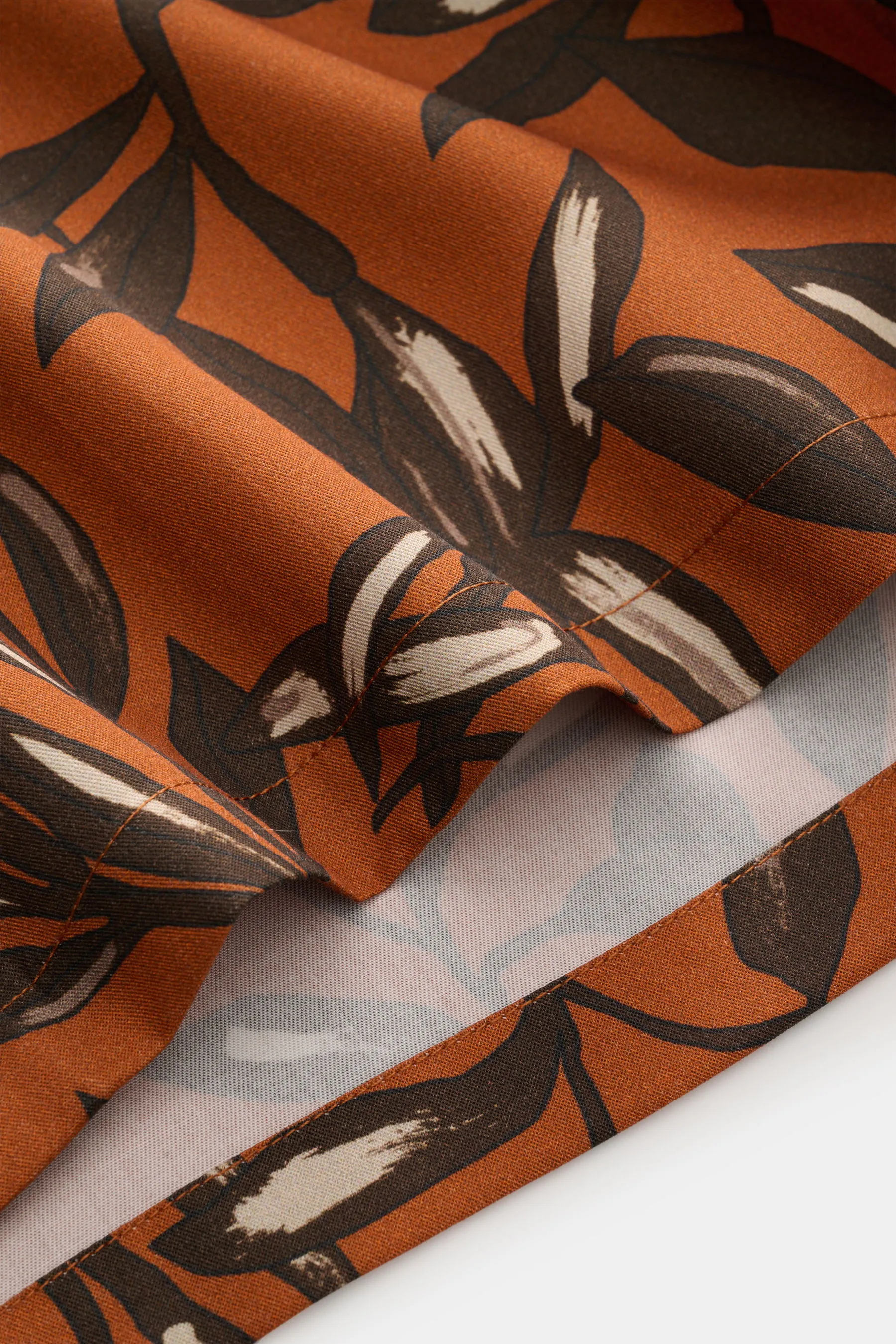 Officine Générale - Herren - Kurzarmhemd 'Eren' Kubanischer Kragen hellbraun/dunkelbraun/sand gemustert – Bild 5