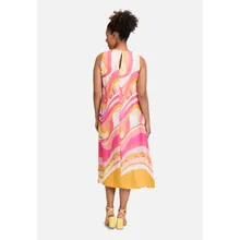 Sommerkleid mit Rundhalsausschnitt Sommerkleid mit Rundhalsausschnitt