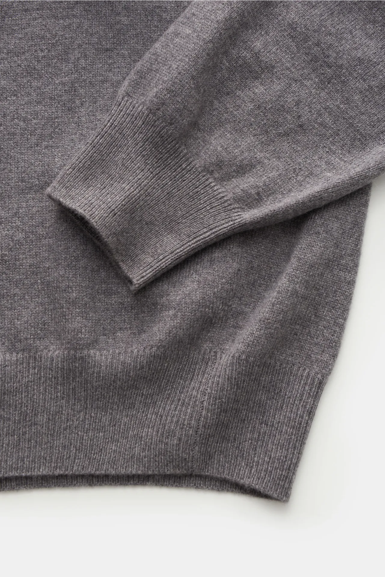 BRAUN Hamburg Essentials - Herren - Cashmere V-Neck Pullover grau – Bild 3