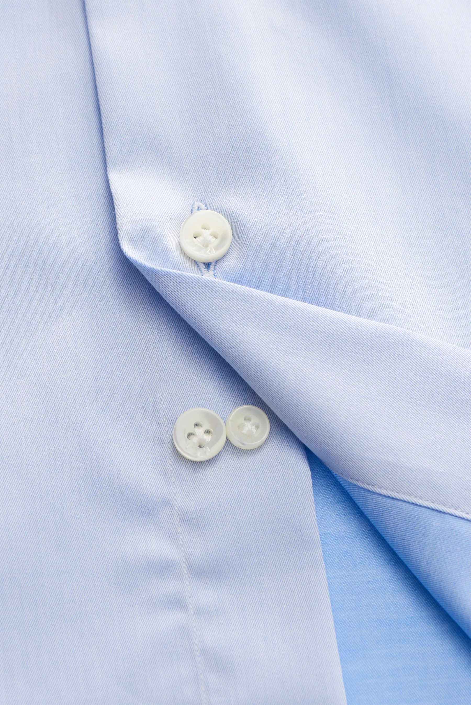 Truzzi - Herren - Business Hemd Haifisch-Kragen 'Napoli Busto' hellblau – Bild 4