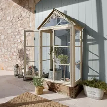 Gewächshaus Évrisse Gewächshaus Évrisse