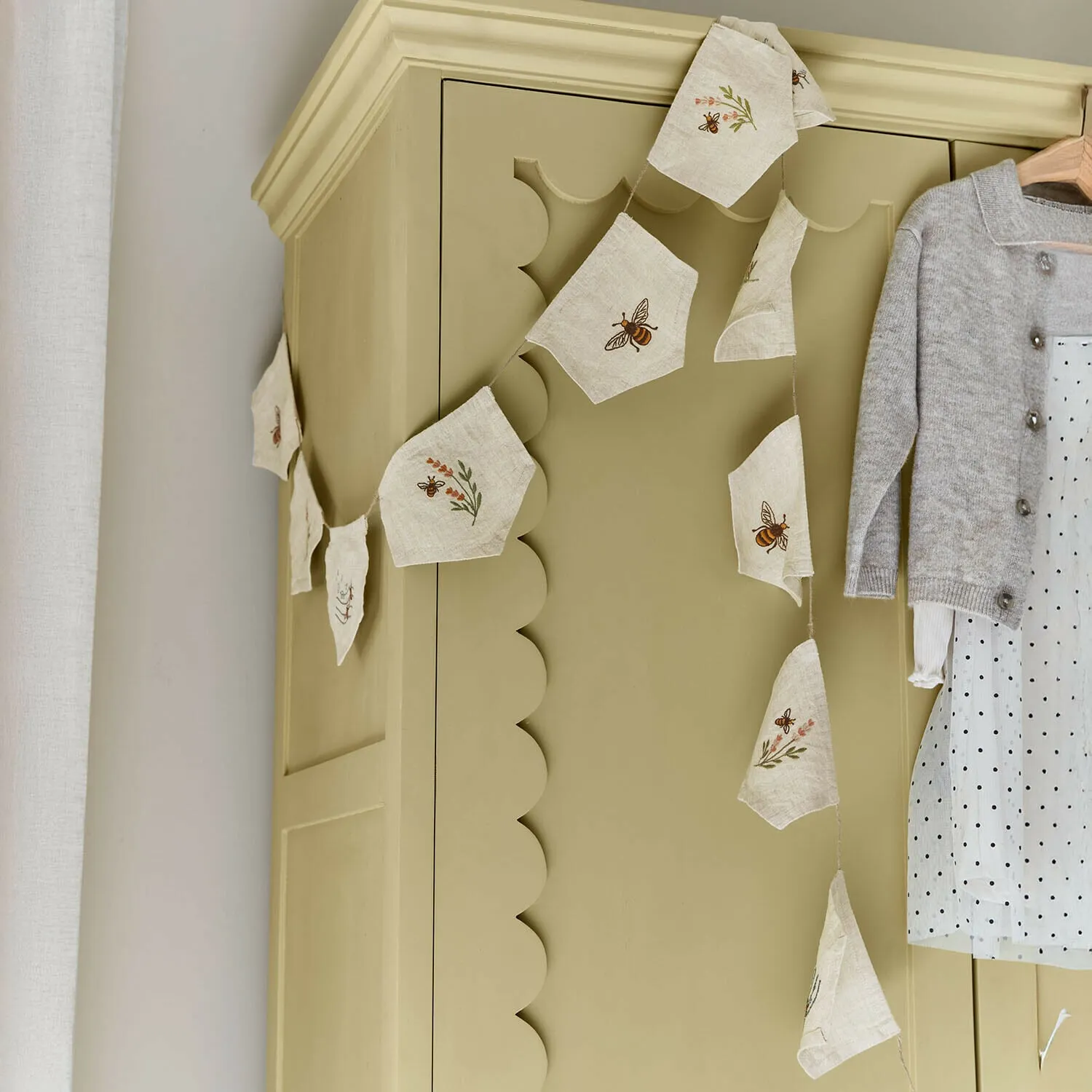 Wimpelgirlande Fluttery – Bild 4