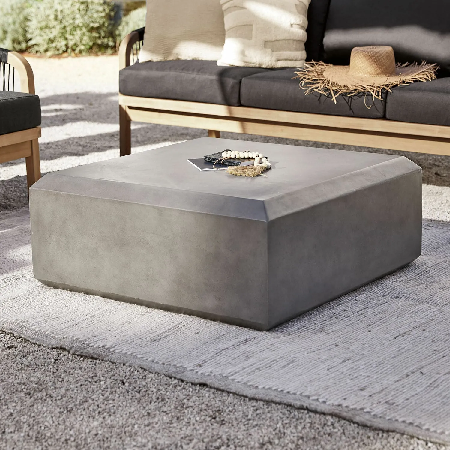 Couchtisch Theodoros – Bild 2