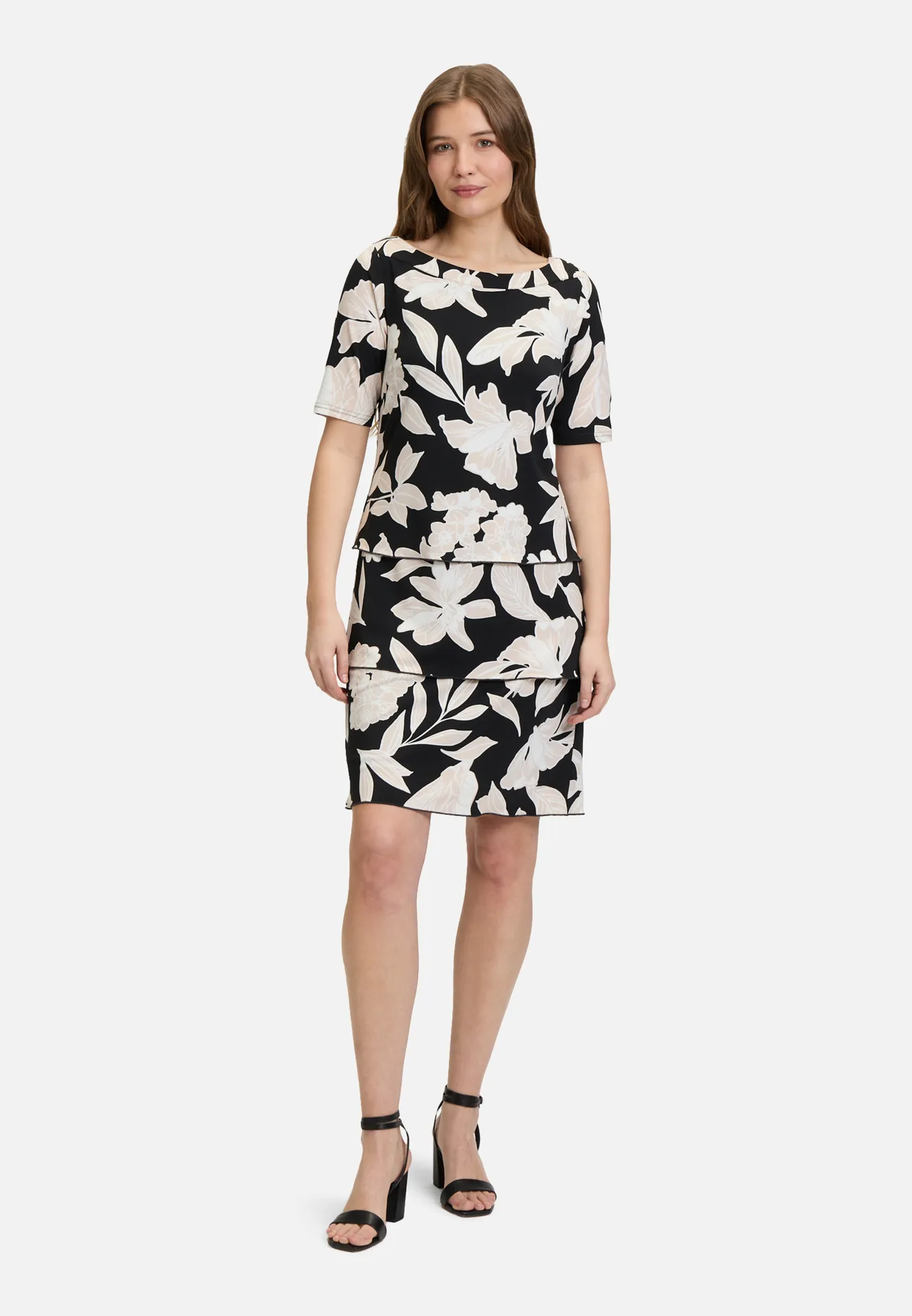 Stufenkleid kurzarm – Bild 2