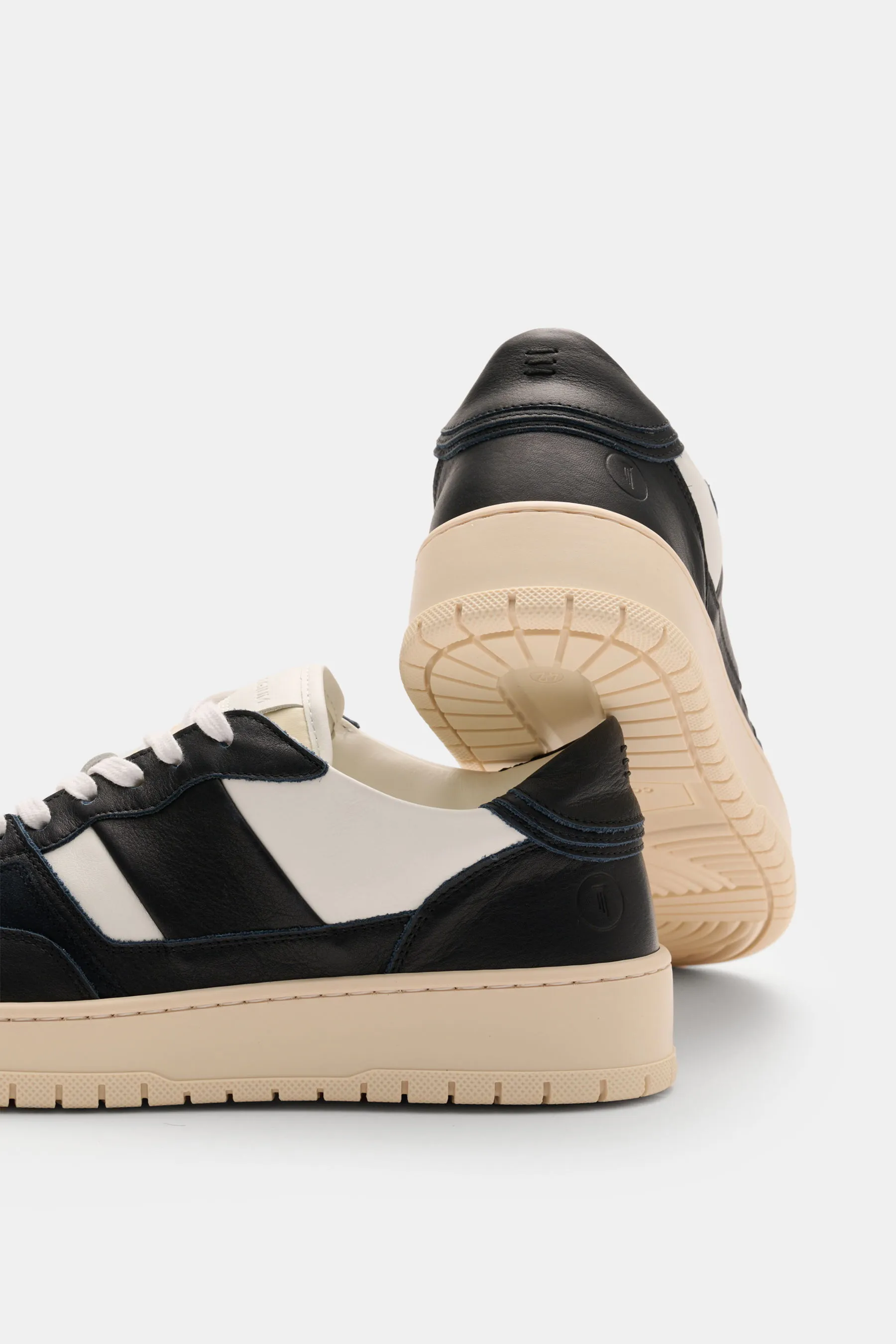 Collegium - Herren - Sneaker 'Pillar Alpha' offwhite/schwarz – Bild 4