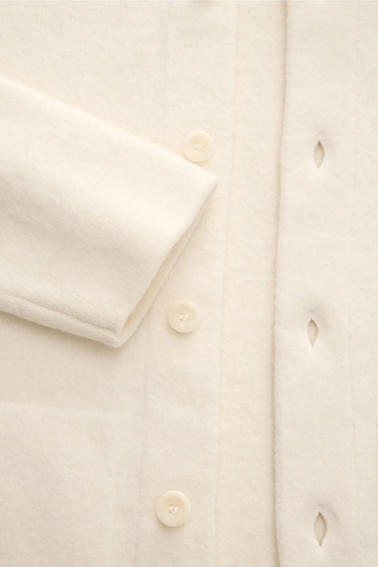 04651/ A trip in a bag - Herren - Woll-Overshirt 'Boiled Blouson' creme – Bild 4