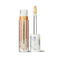 MAC Cosmetics Lipglass Blow Plumping Oil / Metamorphosis Collection MAC Cosmetics Lipglass Blow Plumping Oil / Metamorphosis Collection