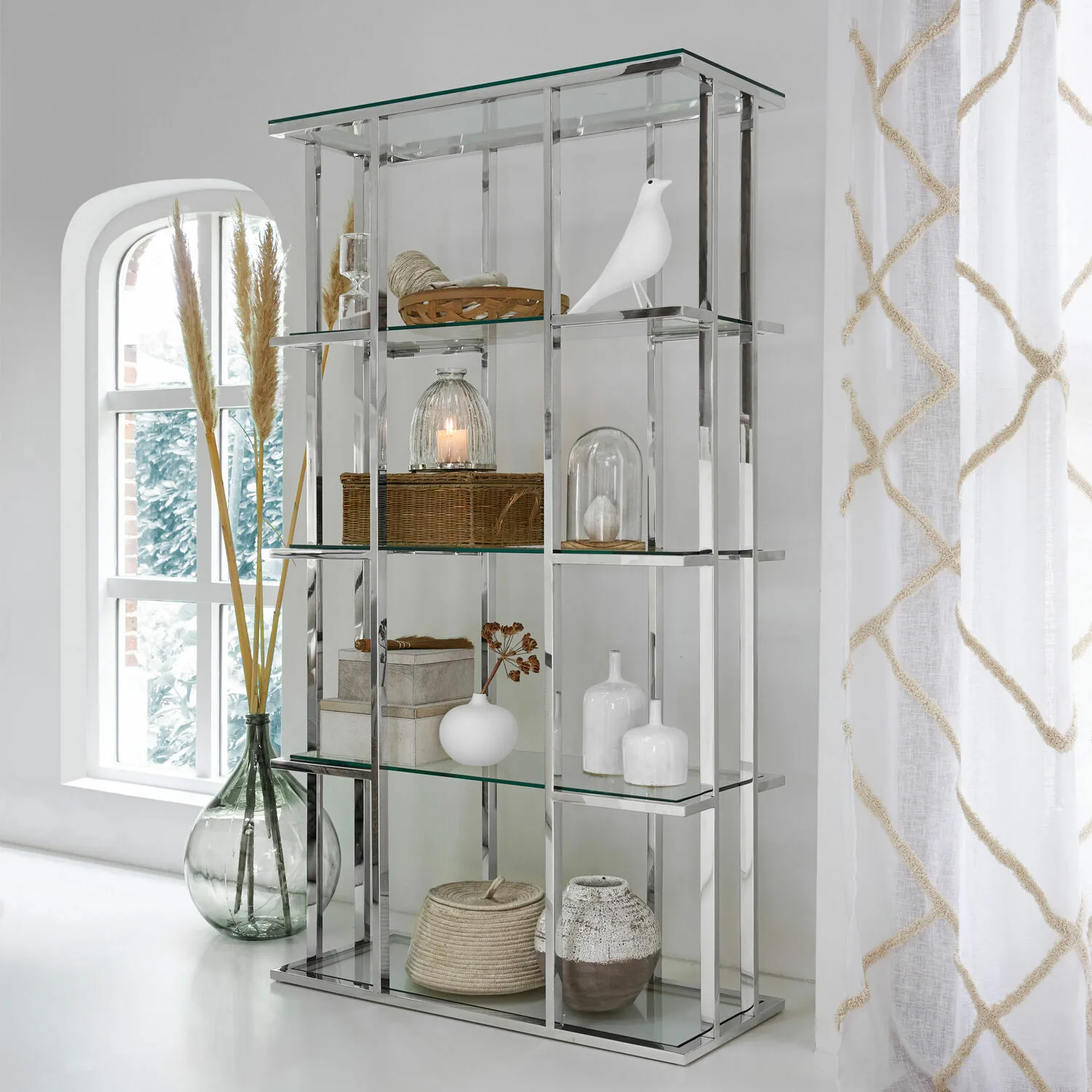 Regal Dacre – Bild 5