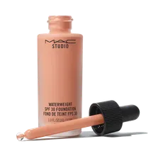 MAC Cosmetics Studio Waterweight SPF 30 Foundation MAC Cosmetics Studio Waterweight SPF 30 Foundation