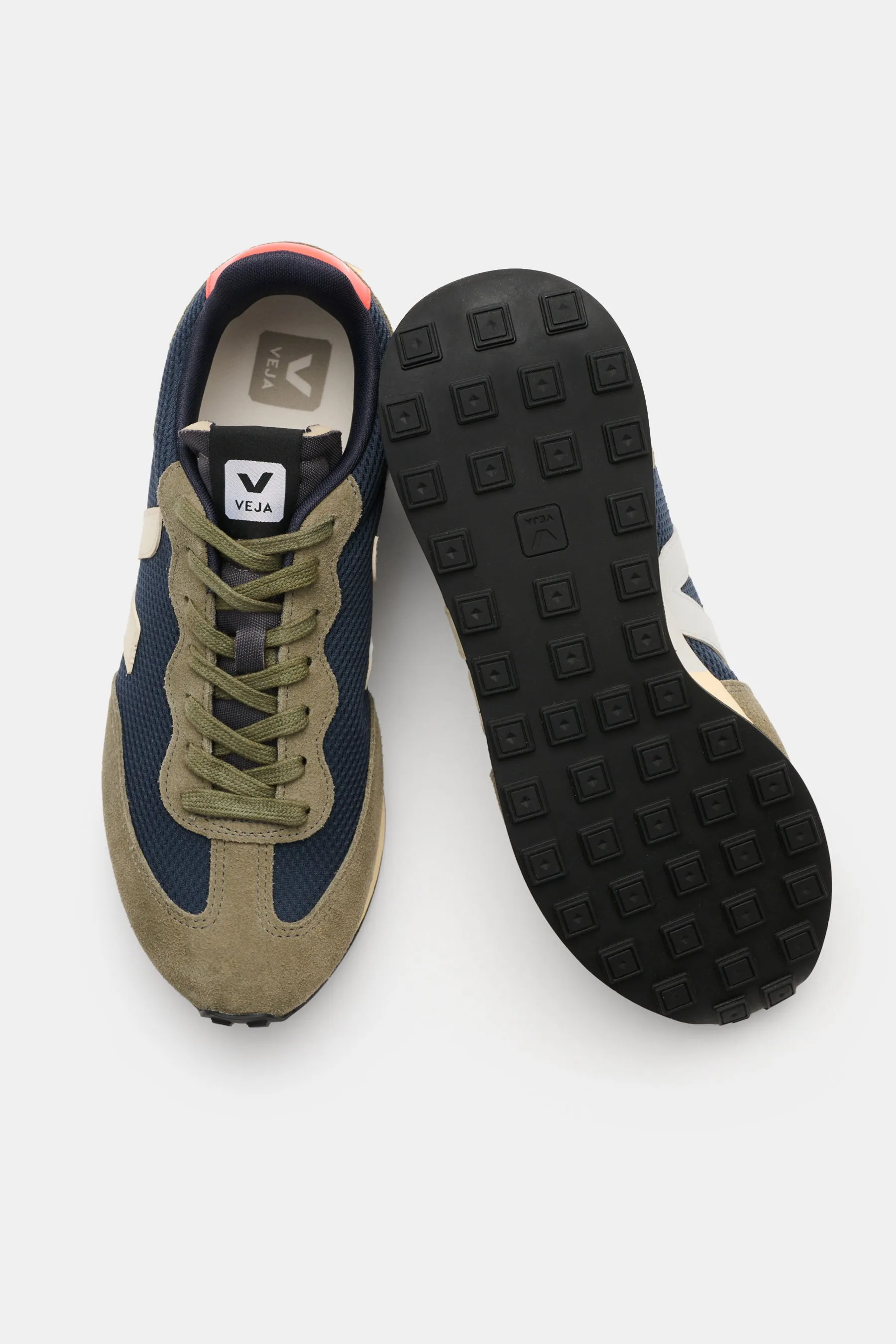 Veja - Herren - Sneaker 'Rio Branco' oliv/navy/orange – Bild 2