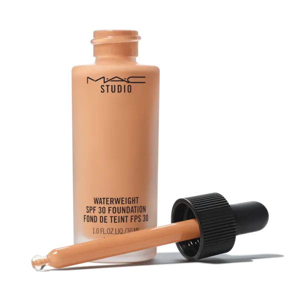 MAC Cosmetics Studio Waterweight SPF 30 Foundation MAC Cosmetics Studio Waterweight SPF 30 Foundation