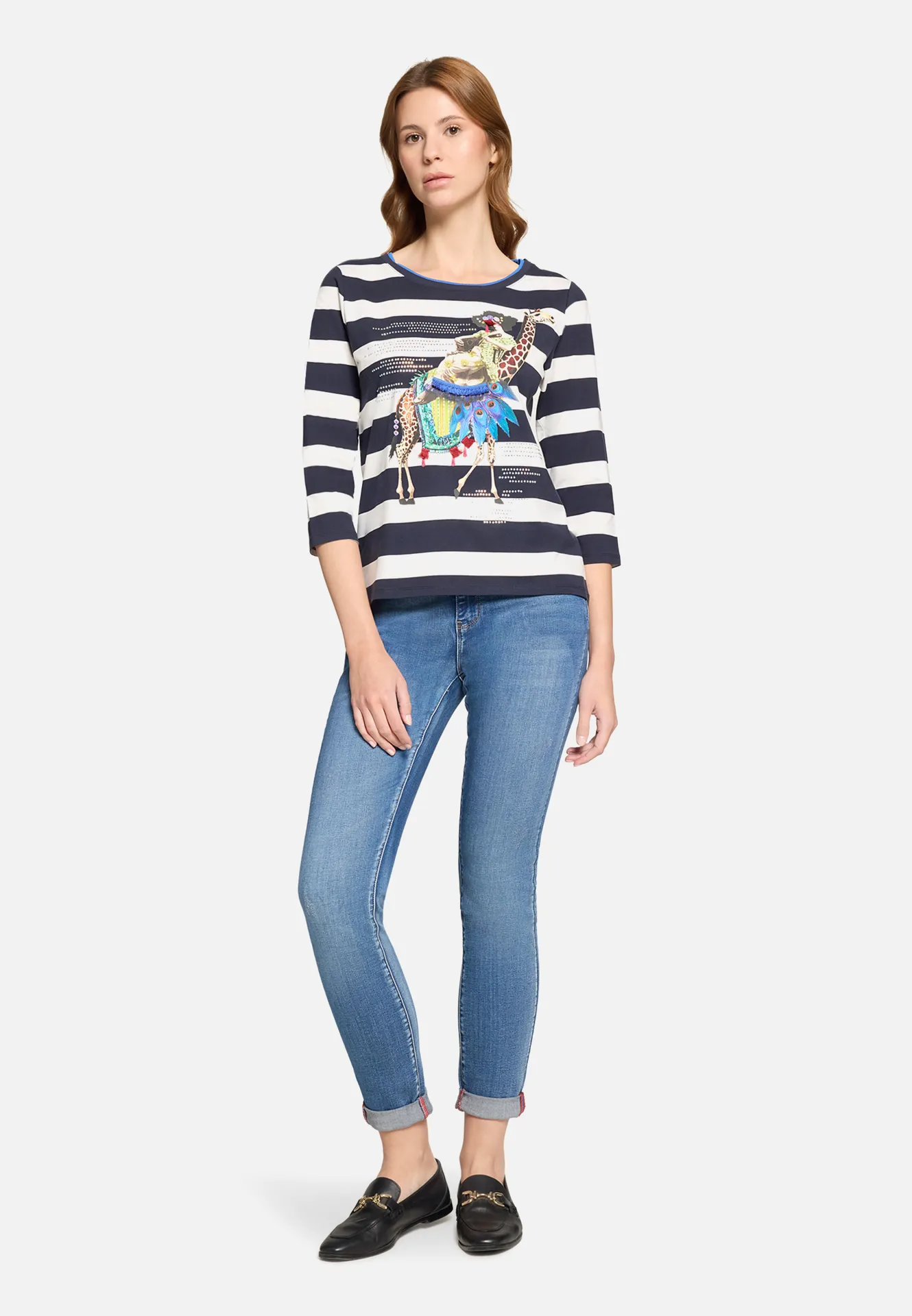 Basic Shirt mit Aufdruck – Bild 2