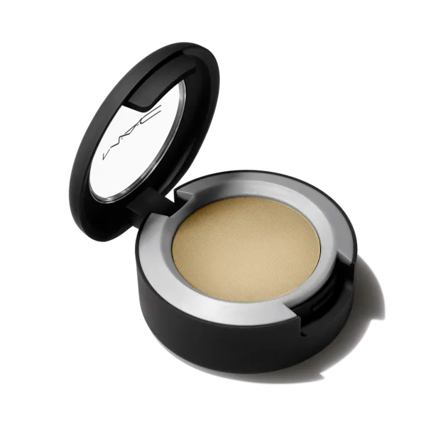 Mac Cosmetics - Powder Kiss Eyeshadow - Per-Suede Me Mac Cosmetics - Powder Kiss Eyeshadow - Per-Suede Me