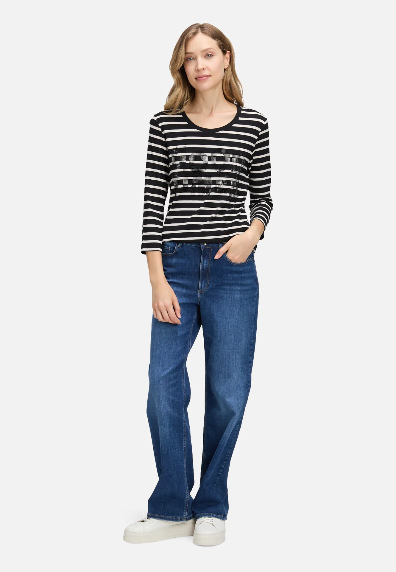 Ringelshirt mit Schmucksteinen – Bild 2