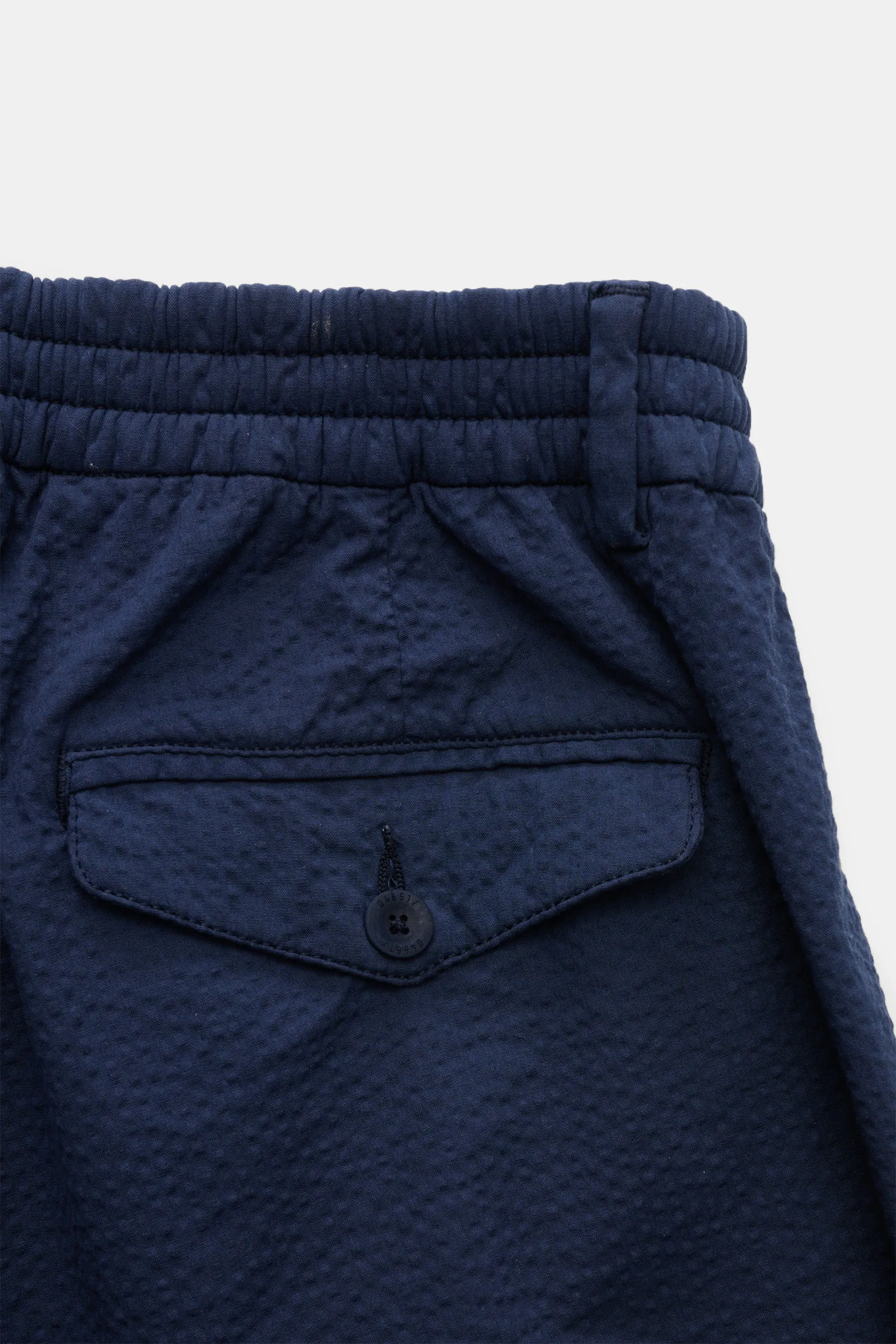 04651/ A trip in a bag - Herren - Seersucker-Shorts navy – Bild 3