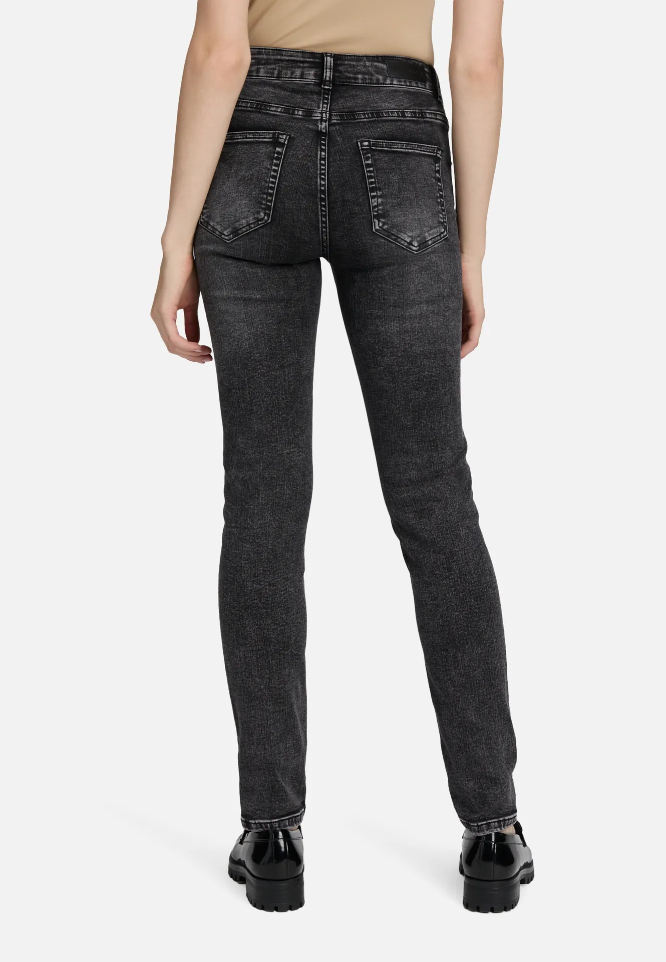 Basic-Jeans mit Waschung Basic-Jeans mit Waschung