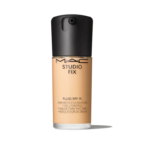 MAC Cosmetics Studio Fix Fluid SPF 15 24HR Matte Foundation + Oil Control MAC Cosmetics Studio Fix Fluid SPF 15 24HR Matte Foundation + Oil Control