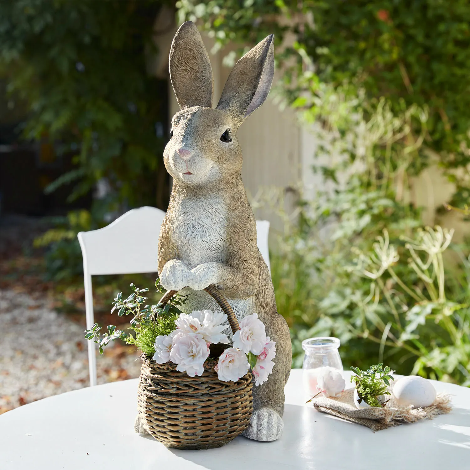 Hase mit Pflanzkorb Alais Hase mit Pflanzkorb Alais