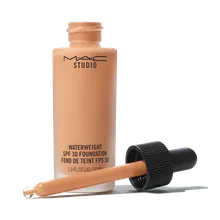 MAC Cosmetics Studio Waterweight SPF 30 Foundation MAC Cosmetics Studio Waterweight SPF 30 Foundation