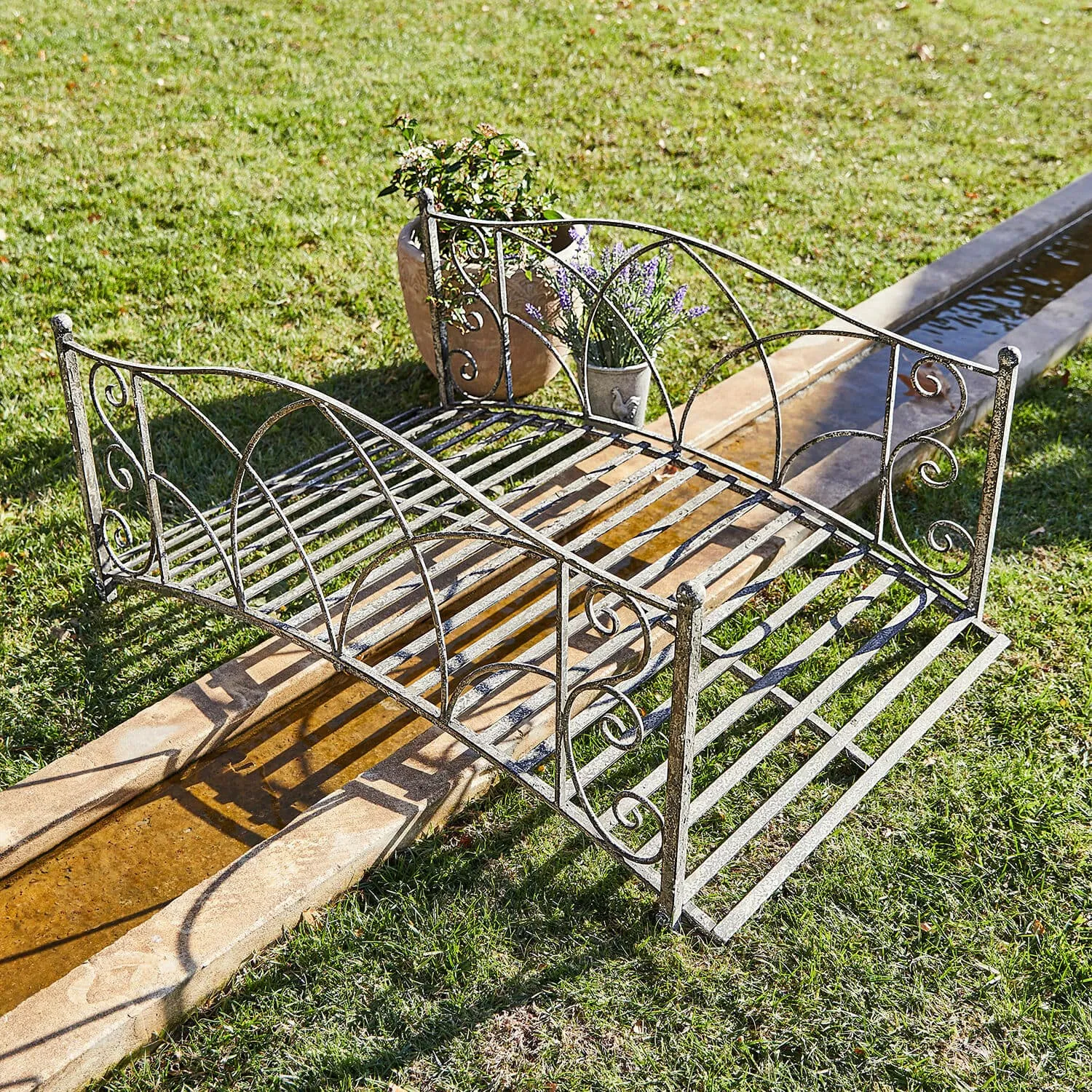 Deko-Brücke Escàs – Bild 2