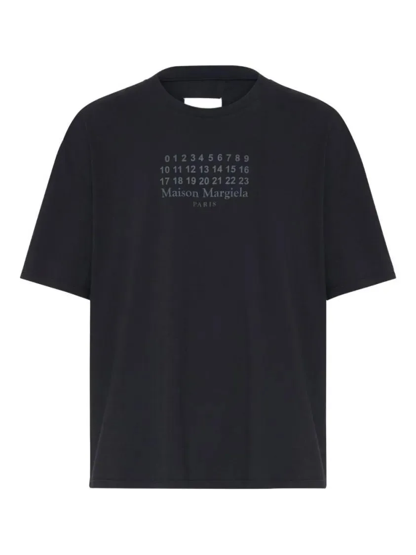 Maison Margiela - Navy Cotton T-Shirt With Graphic Print - Größe L - schwarz Maison Margiela - Navy Cotton T-Shirt With Graphic Print - Größe L - schwarz