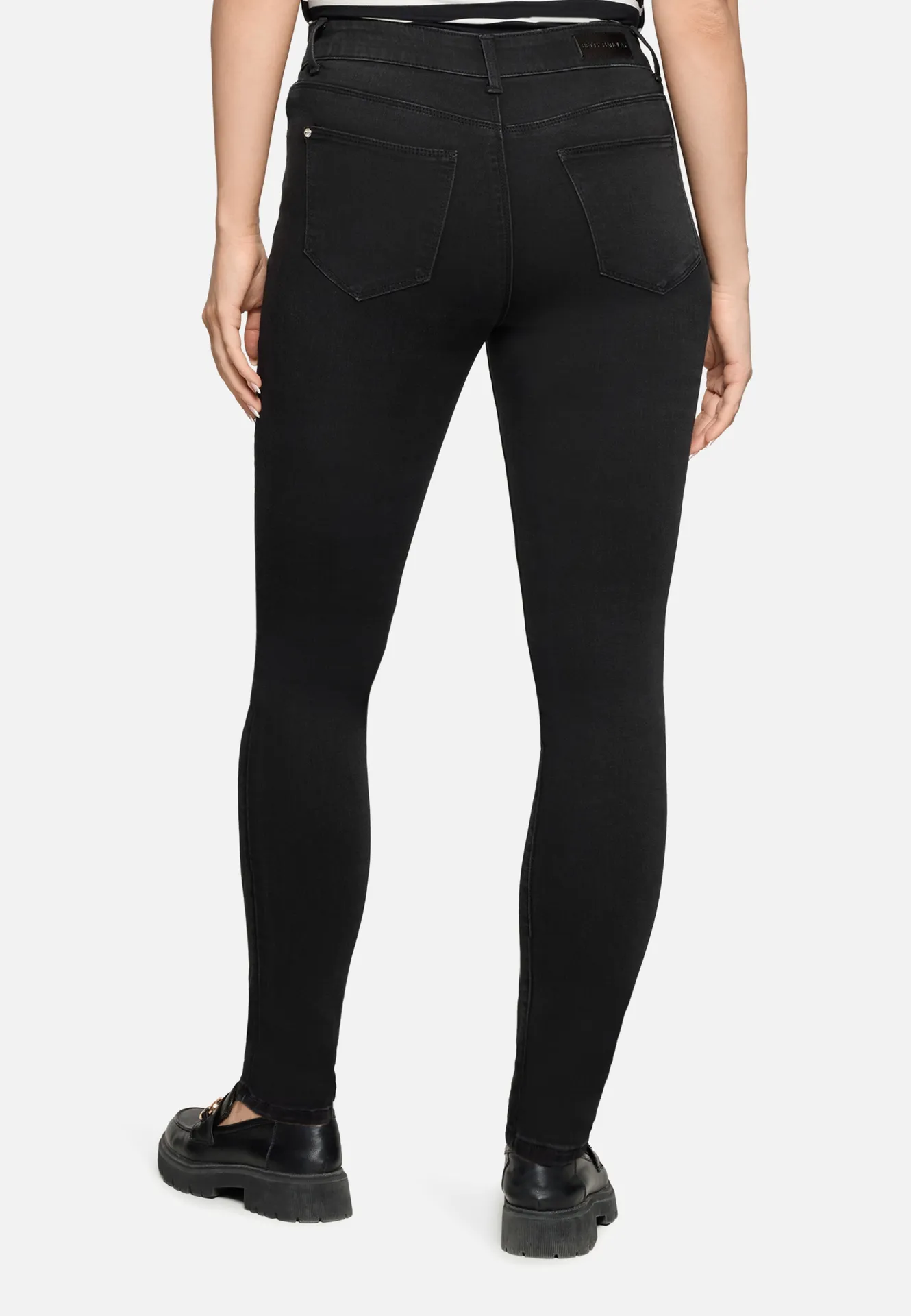 Basic-Jeans mit Waschung Basic-Jeans mit Waschung