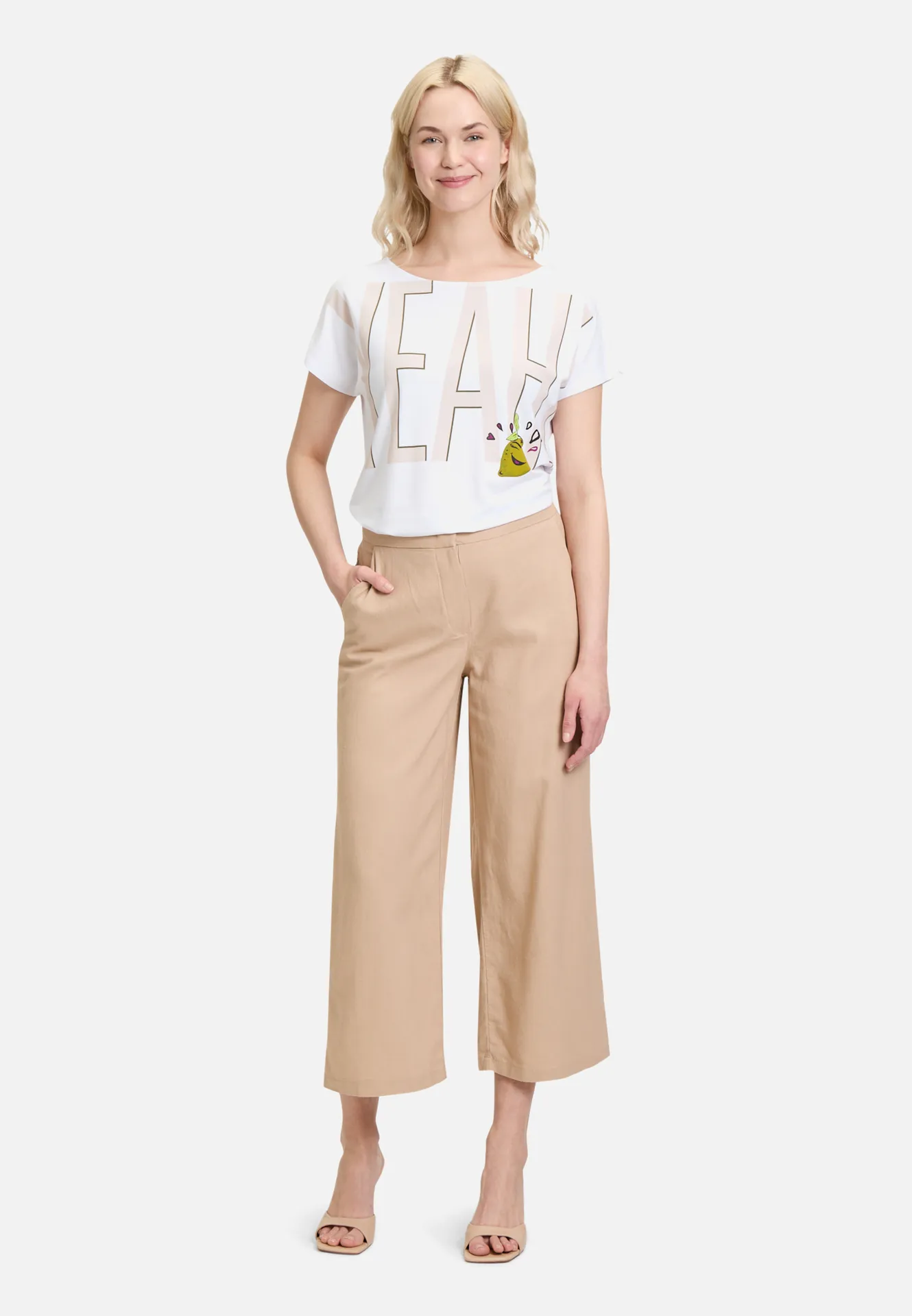 Basic Shirt mit U-Boot-Ausschnitt – Bild 2