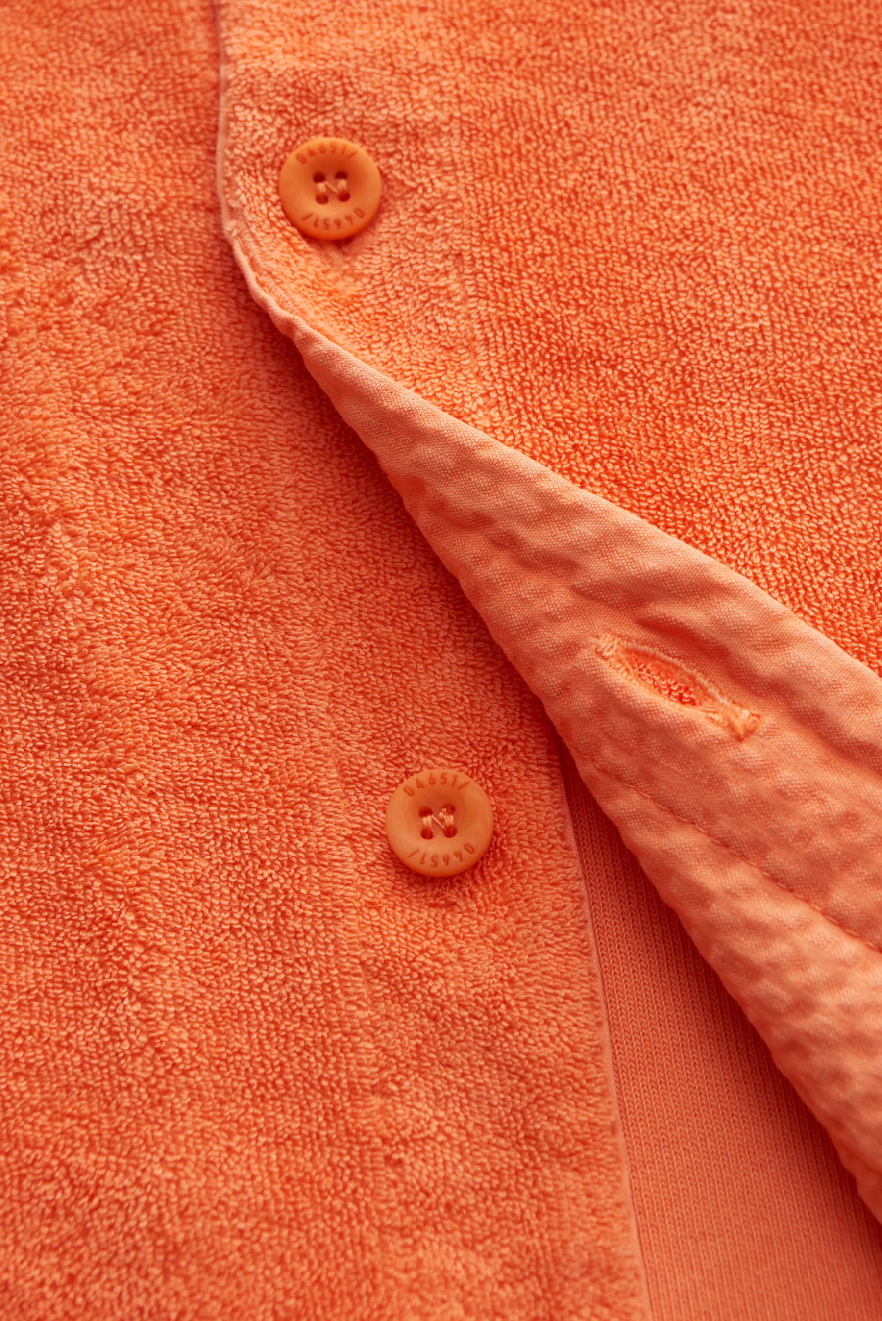 04651/ A trip in a bag - Herren - Frottee-Kurzarmhemd 'Terry Shirt' Kubanischer Kragen orange – Bild 5