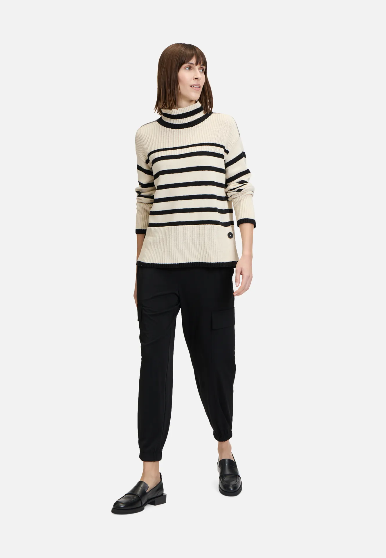 Grobstrick-Pullover mit Streifen – Bild 2