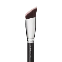 Mac Cosmetics - 171S Smooth-Edge All Over Face Brush Mac Cosmetics - 171S Smooth-Edge All Over Face Brush