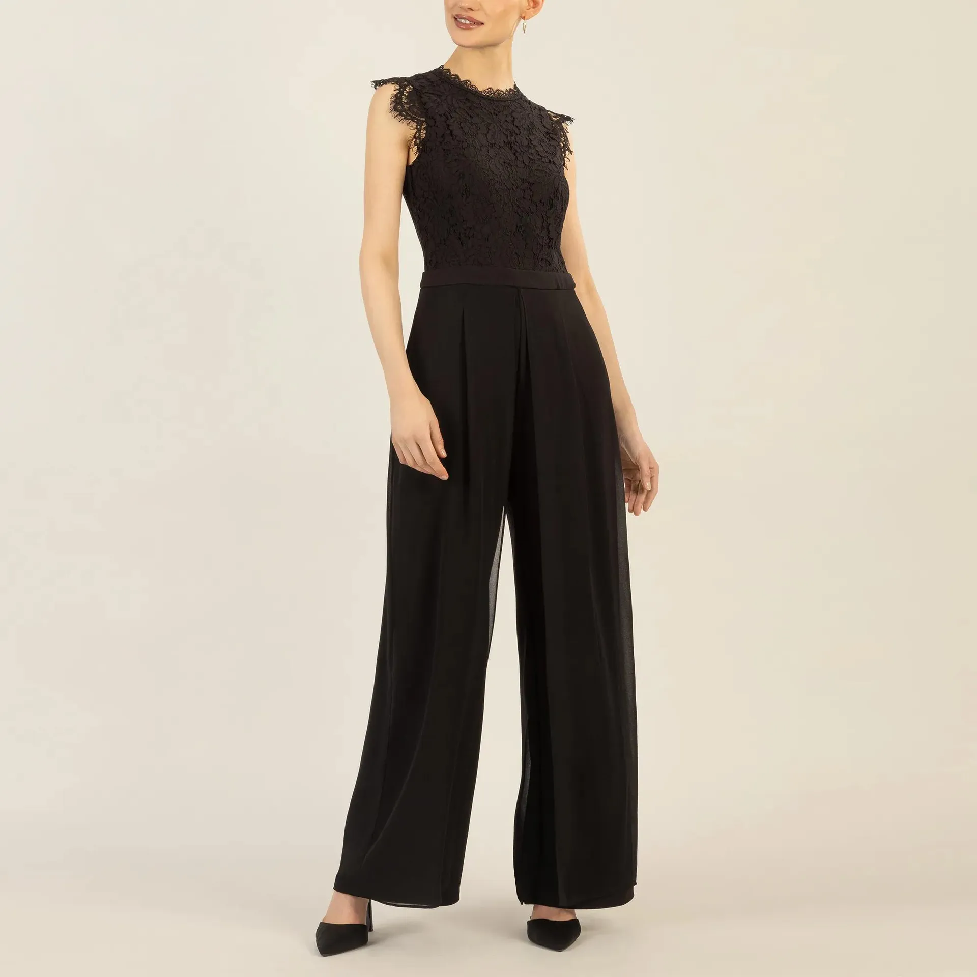 Apart - Overall mit Spitzenoberteil - Größe 42 - schwarz – Bild 4