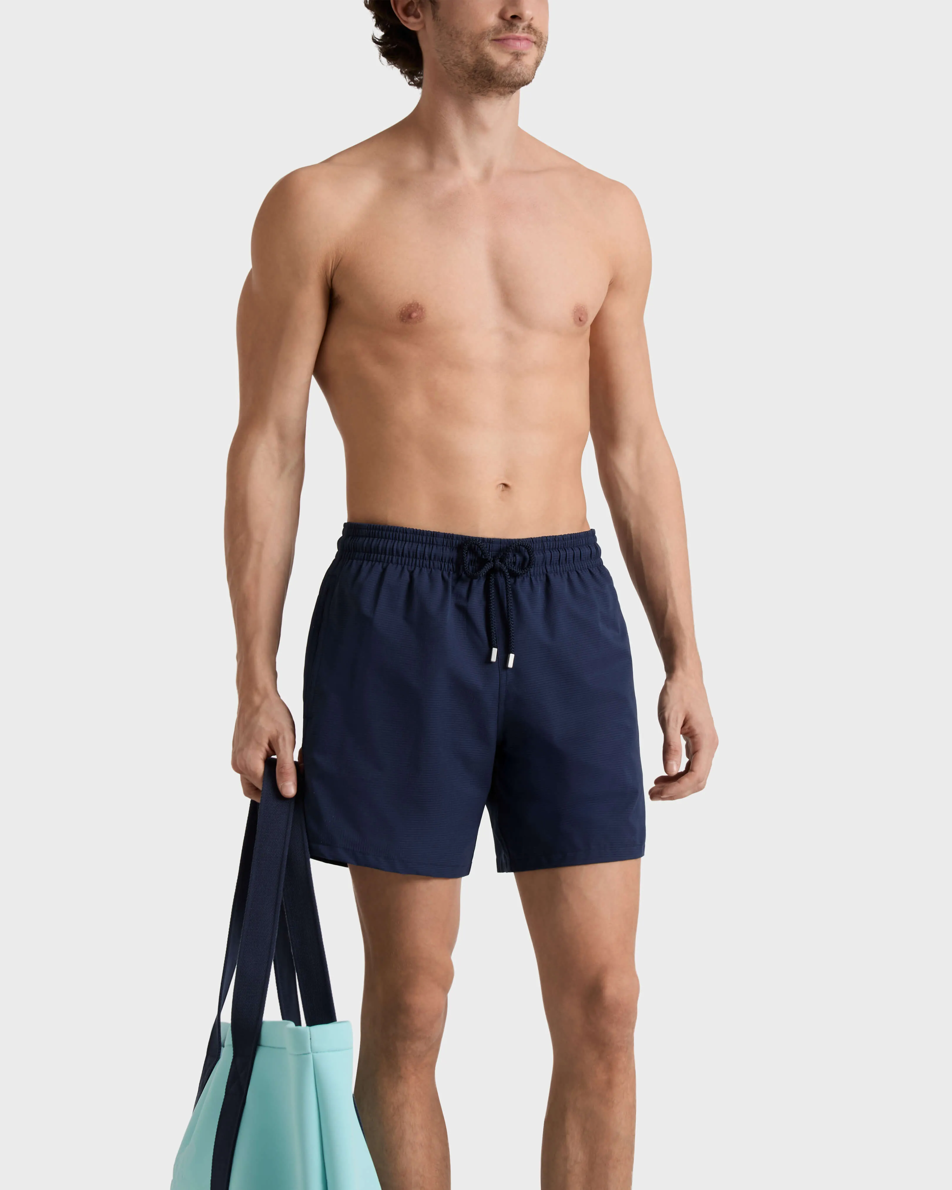Vilebrequin - Ultraleichte Und Verstaubare Solid Badeshorts Mit Mikroperforation Für Herren - Bademode - Mahina - Blau - Größe XS – Bild 3