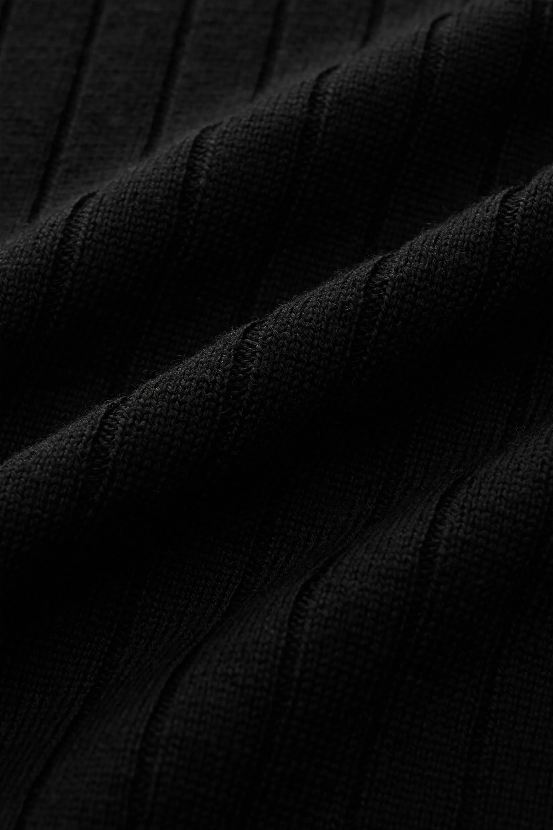 Aurélien - Herren - Merino Kurzarm-Strickpolo schwarz – Bild 4