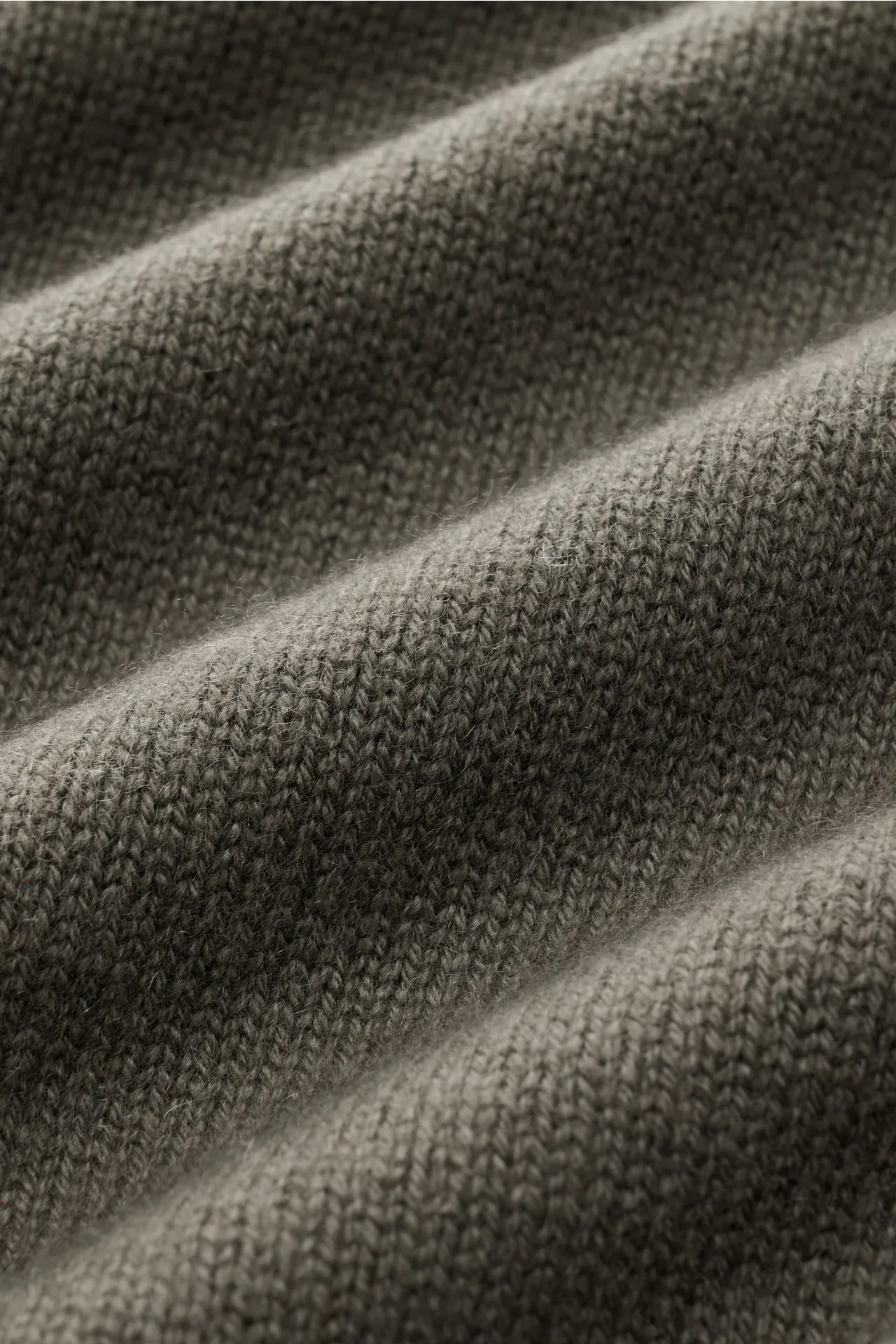 Soft Goat - Herren - Cashmere Strickpolo graugrün – Bild 4