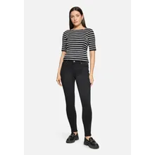 Basic-Jeans mit Waschung