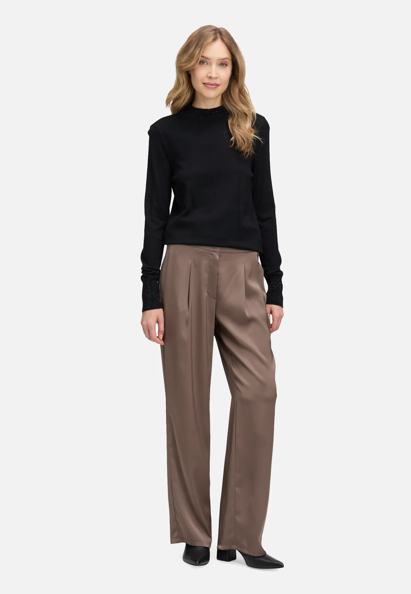 Feinstrickpullover mit Strass – Bild 2