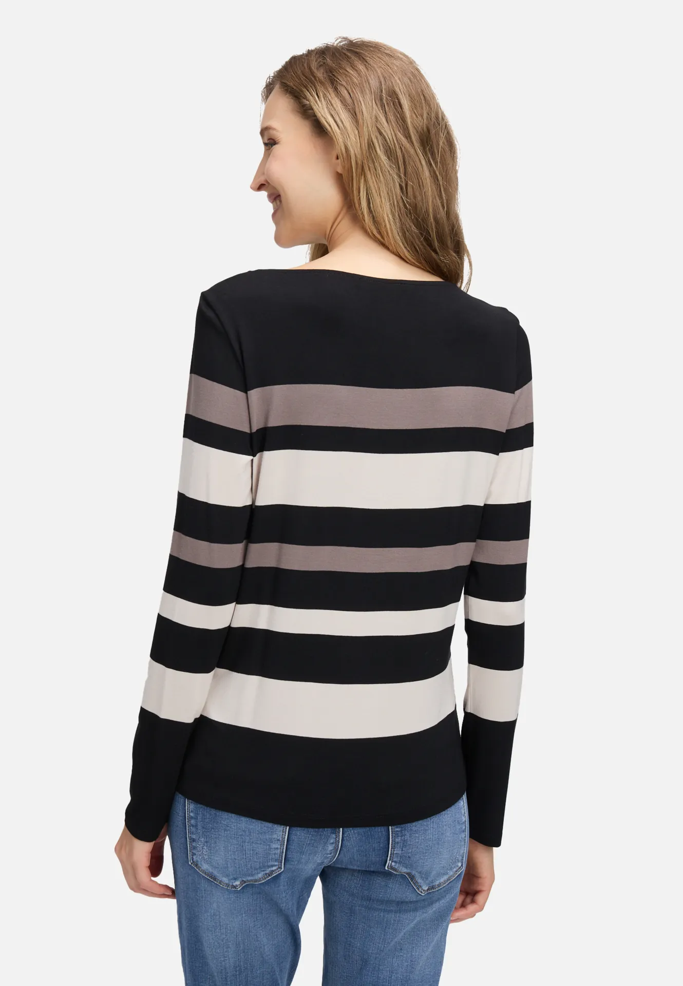 Ringelshirt mit U-Boot-Ausschnitt Ringelshirt mit U-Boot-Ausschnitt