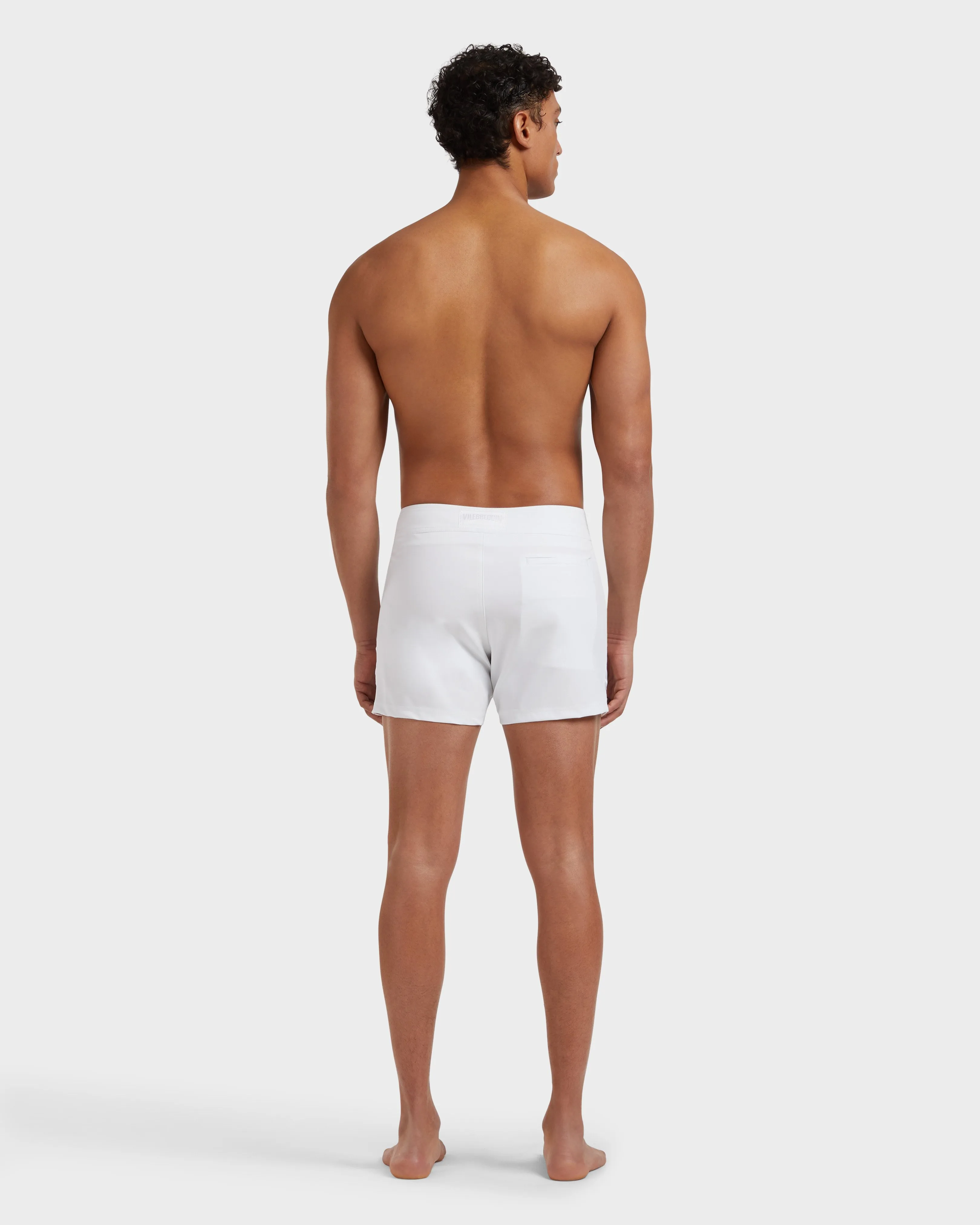 Vilebrequin - Herren-badeshorts Mit Flachem Bund Tailoring - Bademode - Midnight - Weiss - Größe S – Bild 4