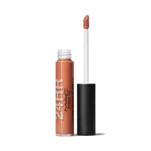 MAC Cosmetics Studio Fix 24-Hour Smooth Wear Concealer MAC Cosmetics Studio Fix 24-Hour Smooth Wear Concealer