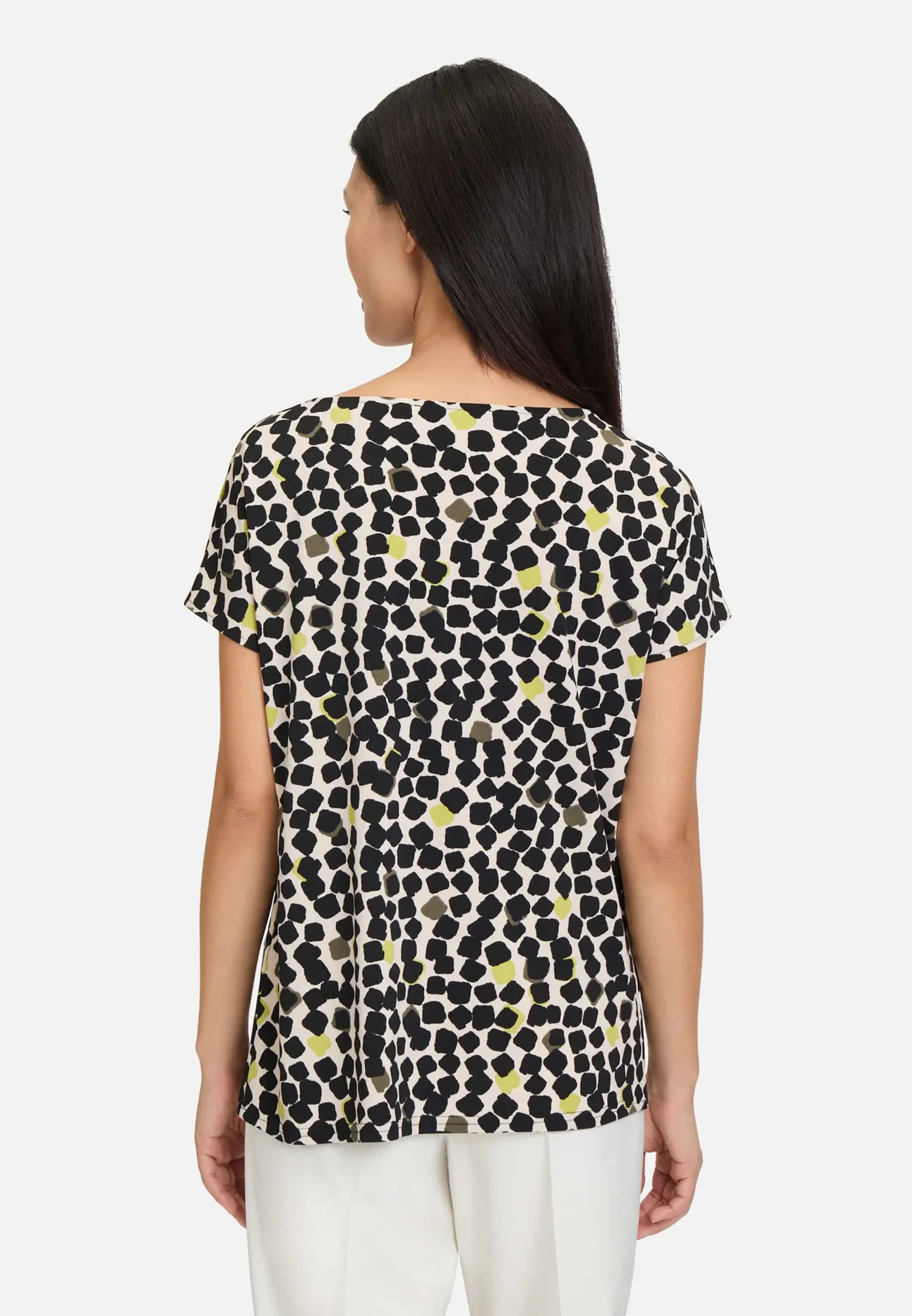 Printshirt mit Wasserfallausschnitt Printshirt mit Wasserfallausschnitt