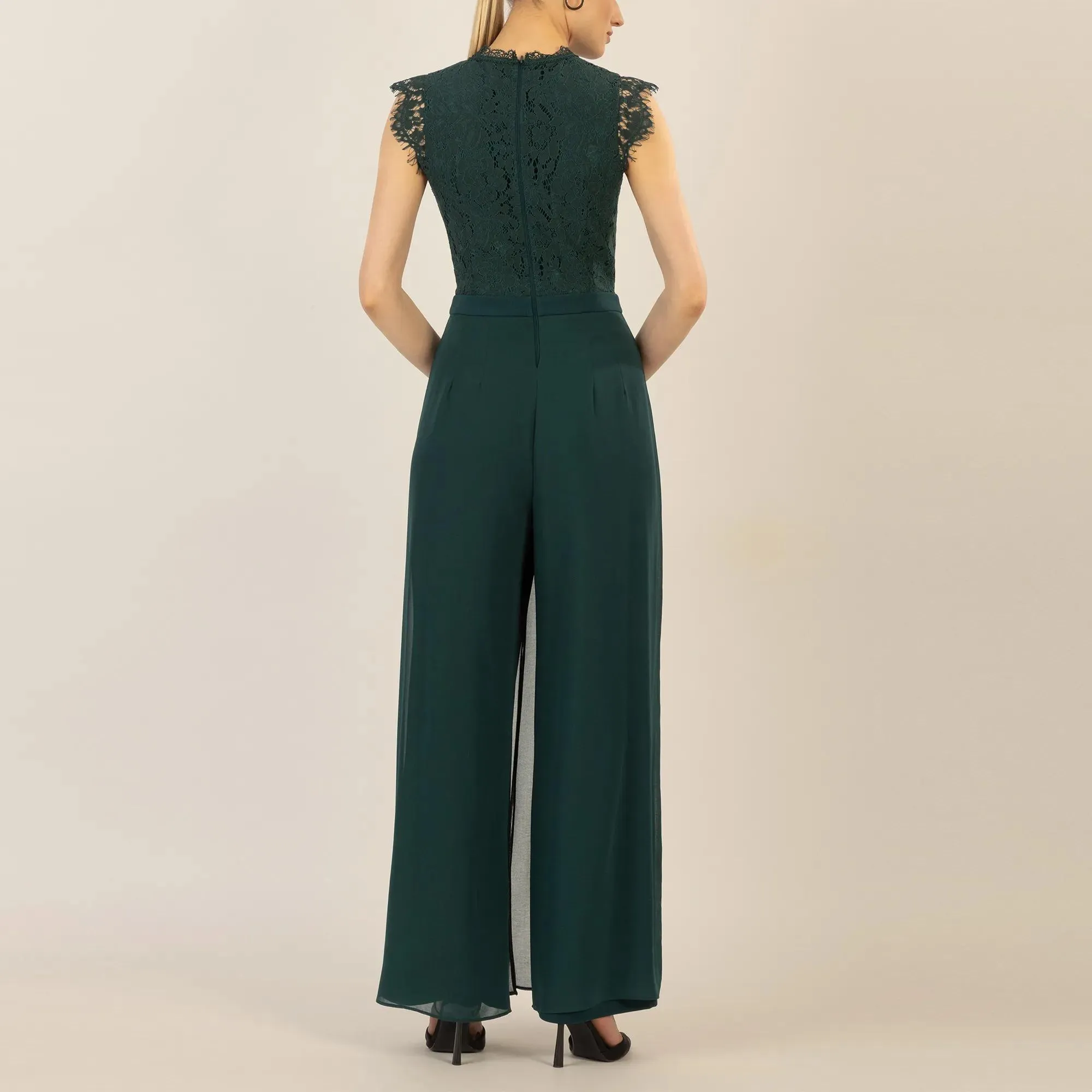 Apart - Overall mit Spitzenoberteil - Größe 42 - grün – Bild 2