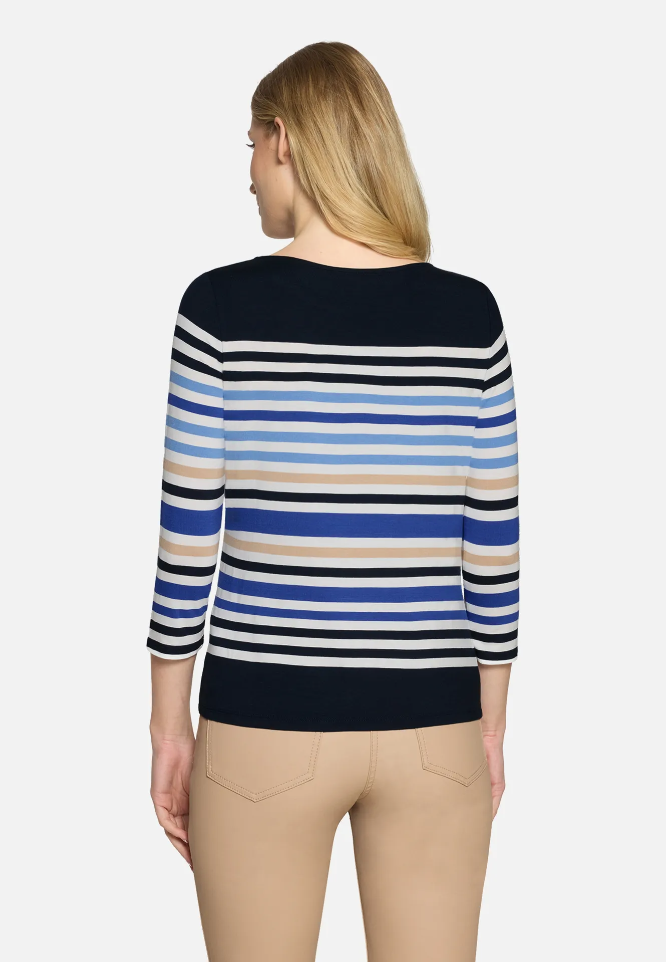 Basic Shirt mit U-Boot-Ausschnitt Basic Shirt mit U-Boot-Ausschnitt