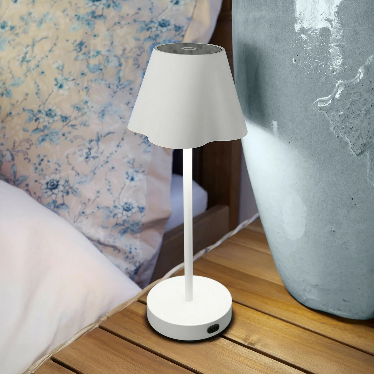 Wiederaufladbare Tischlampe Tenari – Bild 4