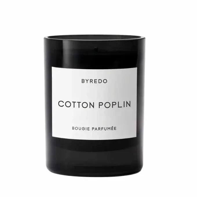 Byredo Cotton Poplin Bougie Parfumée 240g Byredo Cotton Poplin Bougie Parfumée 240g